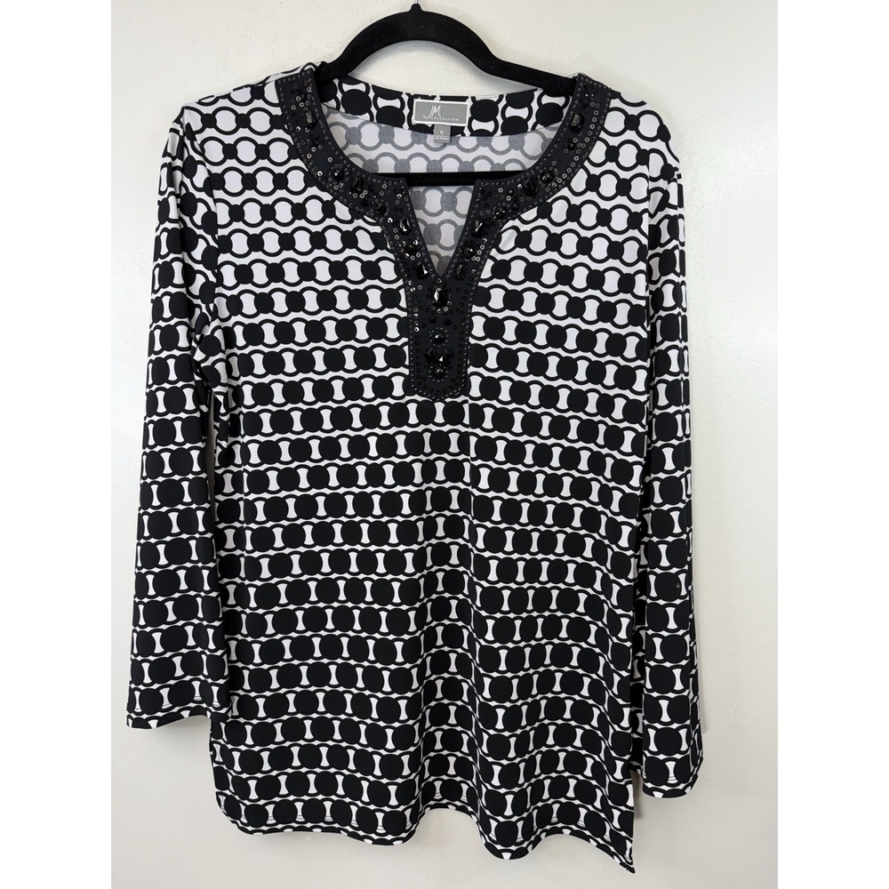 J M Collection Liquid Knit Top With Shiny Black Accent‎ Neckline Size S